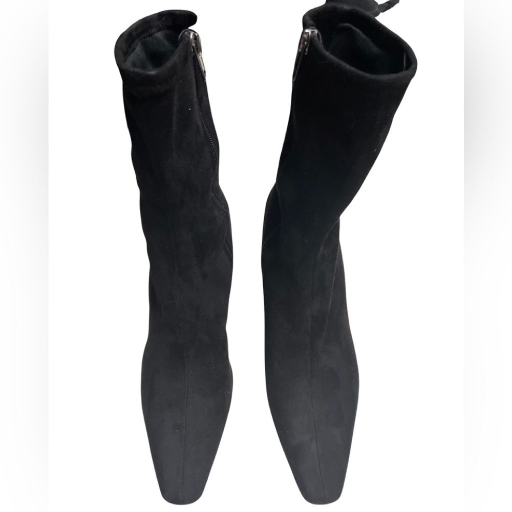 Women’s EUC size 9M Steve Madden sock booties